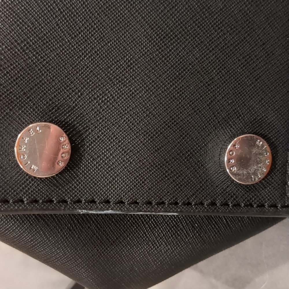 Michael Kors Dillon Satchel in black - Picture 12 of 14